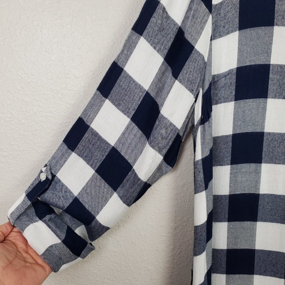Crown & Ivy Long Sleeve Gingham Shirt Dress - Picture 5 of 8